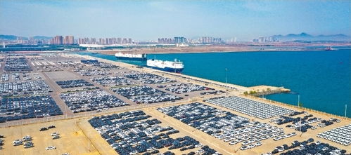 遼港集團2月商品車外貿業務量飆升83%，大連汽車產業動力澎湃