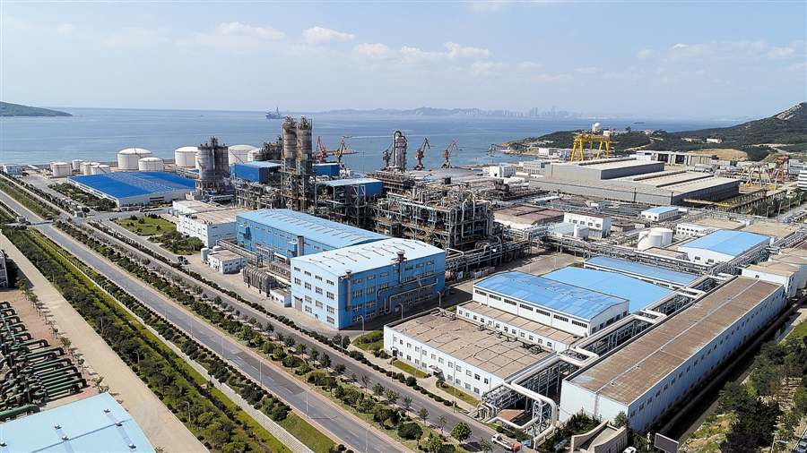 發力產業鏈下游，大連精細化工活力涌流